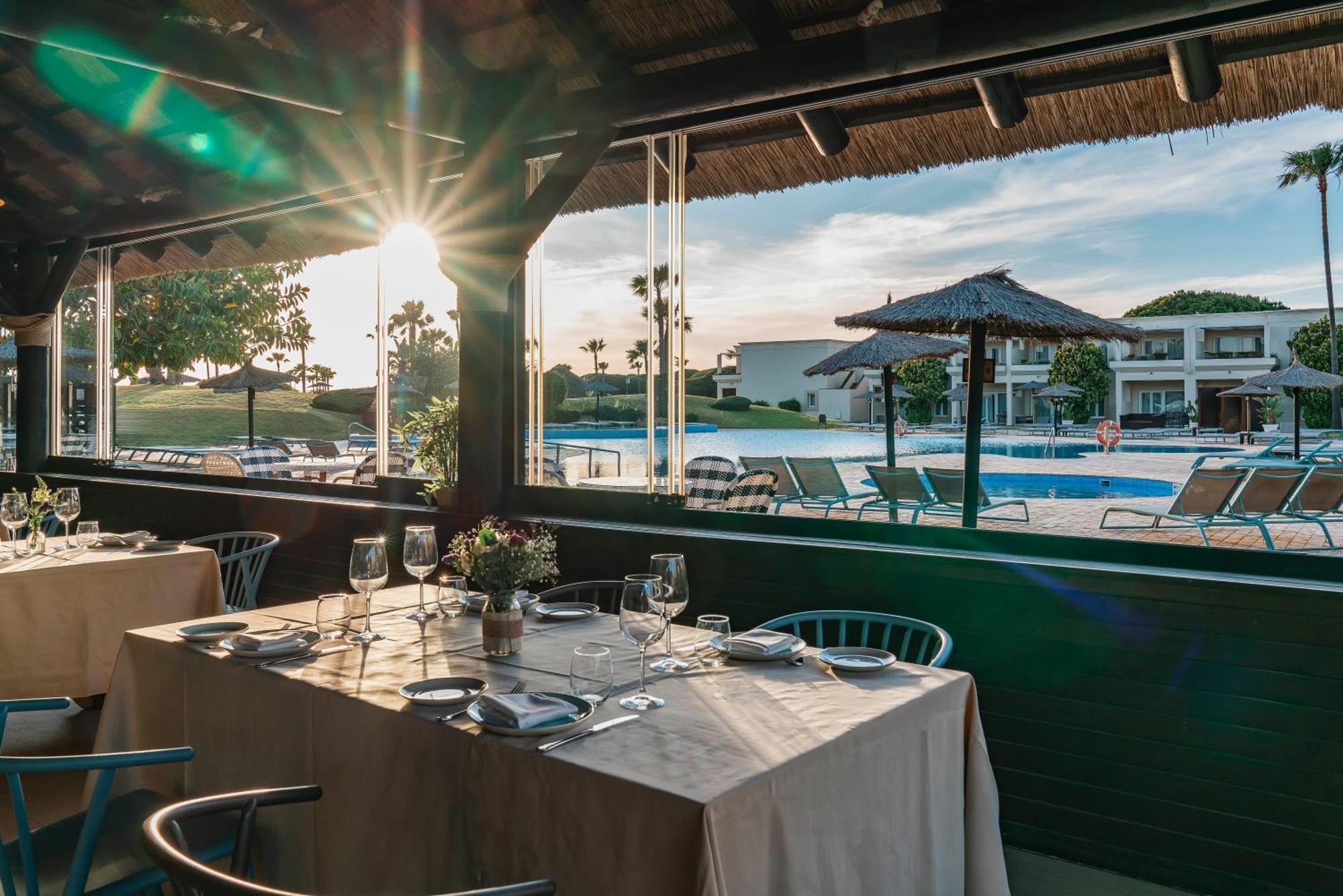 Vincci Resort Costa Golf Chiclana de la Frontera Ngoại thất bức ảnh